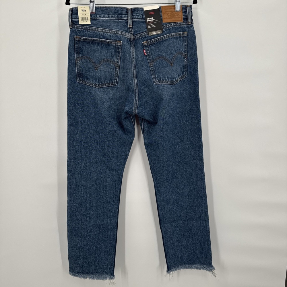 Levi's Premium Wedgie High Rise Original Distressed Size 30 x28 Blue NEW